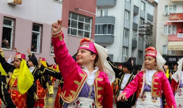 Bursa Gemlik’te 1470 öğrenci sanatla buluşuyor