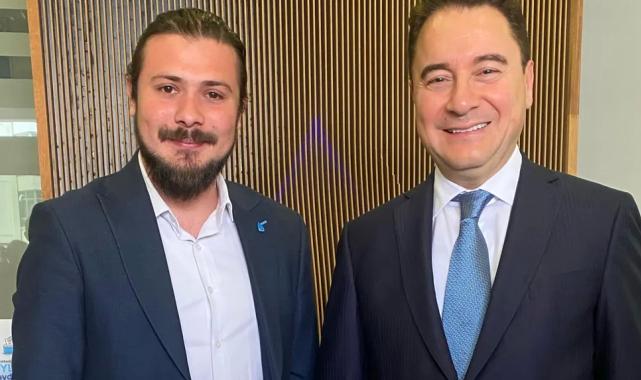 Bursa Osmangazi’de İYİ Parti’den DEVA’ya güçlü transfer