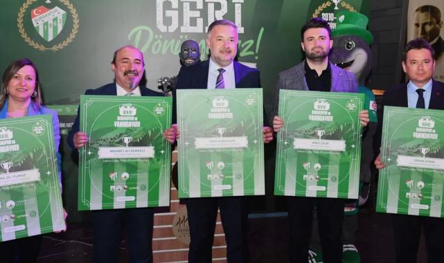 Bursa Osmangazi’de yeşil-beyaz sevdalılar buluştu… Türkiye’nin ilk insansı robotundan Bursaspor’a destek