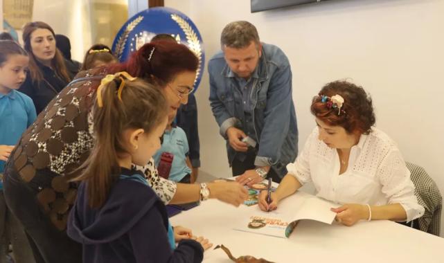 ‘Çevre Dedektifi’ kitabının yazarı Bursalı çocuklarla buluştu