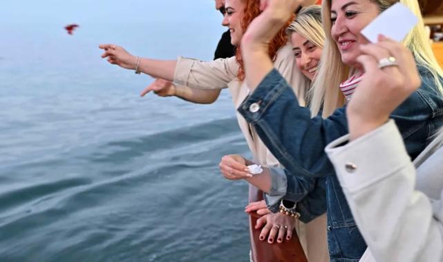 Dilekler Akdeniz’in maviliklerine uğurlandı