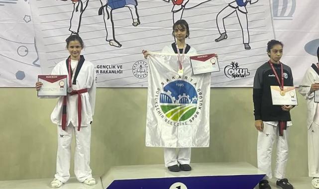 Ecrin Yılmaz, Sakarya’nın gururu oldu