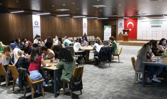 Gençler iklim sorunları için buluştu