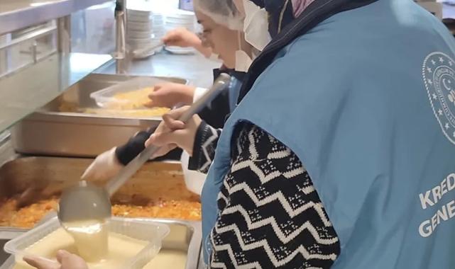 Gençler israfı önlüyor, iyiliği paylaşıyor… “Komşum Gönüllülük Hareketi” ile 10 milyon yemek ihtiyaç sahiplerine ulaştı