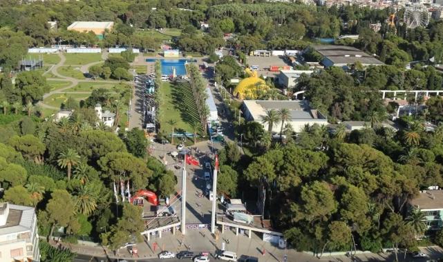İzmir Kültürpark’ta yeşil alanlar artıyor