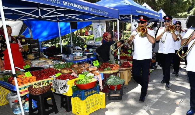 İzmir’de Dünya Çiftçiler Günü coşkusu yaşandı