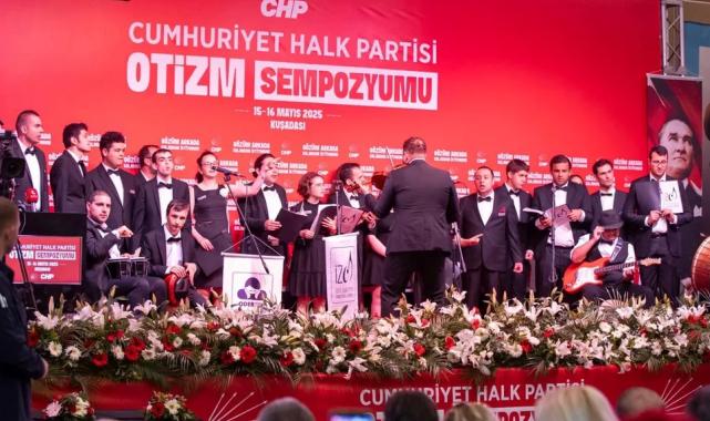 İzmir’in ‘otizm’ projeleri örnek gösterildi