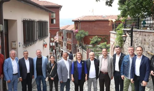 Kapanca’da söz sanatın, sahne sokakların!