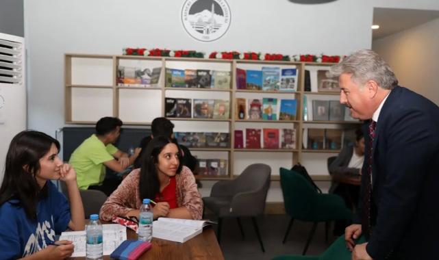 Kayseri Melikgazi’nin ‘akıl küp’leri eğitime katkı sunuyor