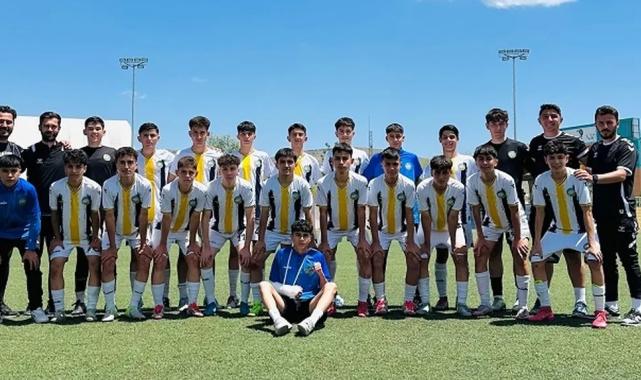 Kayseri Talasspor yine şampiyon