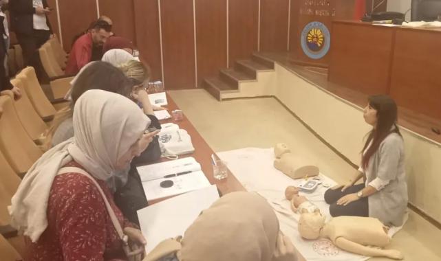 Kocaeli Gölcük’te personele ilk yardım eğitimi