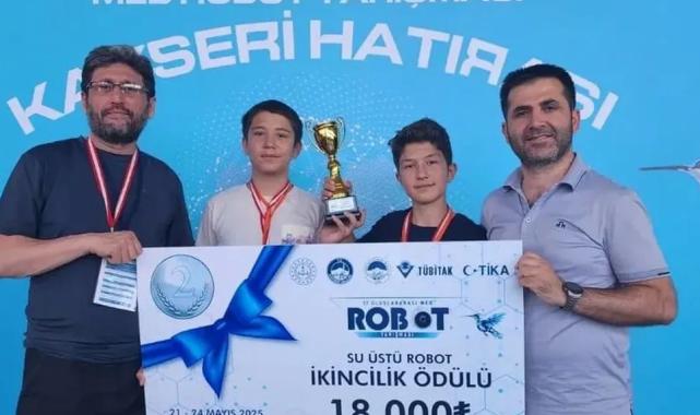 Konya Karatay’ın ‘KTP_Ayışığı1’i Türkiye ikincisi