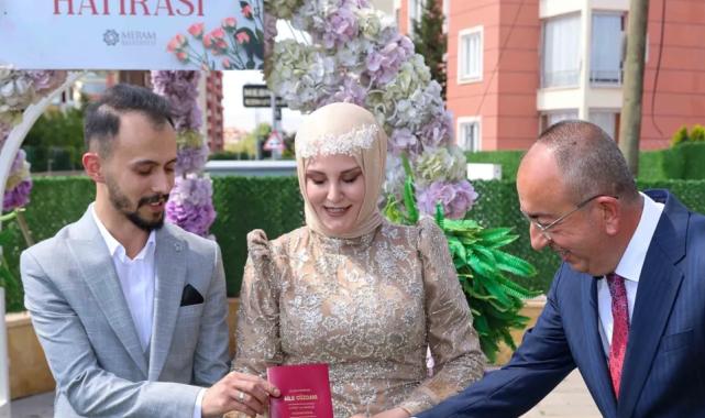 Konya Meram’da 42 çift ‘5.5.2025’te ‘Evet’ dedi
