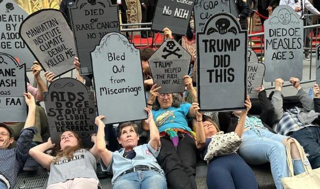 Manhattan’da ‘Milyarder Galasına’ protesto şoku!