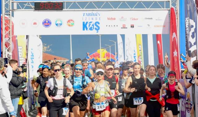 Mudanya’da 19 Mayıs’a özel koşu… 367 sporcu doğa ve tarihin izinde koştu