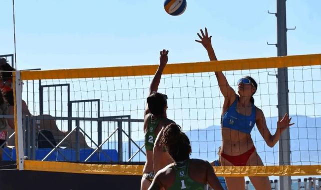 Ören’de play voleybol nefes kesti