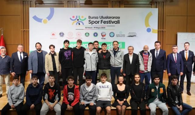 Orhun Ene, Bursa Uluslararası Spor Festivali’nin konuğu oldu