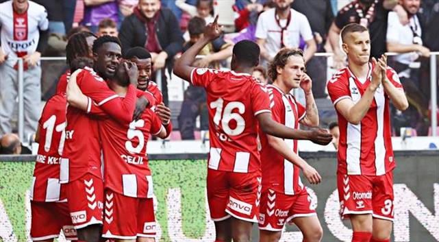 Reeder Samsunspor 3-0 ikas Eyüpspor (Maç Sonucu) Samsunspor evinde farklı kazandı!