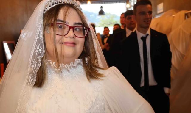 “Sevgiyle Kuşananlar” projesi Kocaeli’de parladı