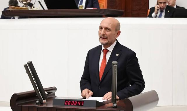 SP’li Atmaca’dan Bakan Uraloğlu’na ‘Bursa Raylı Sistem’ önergesi