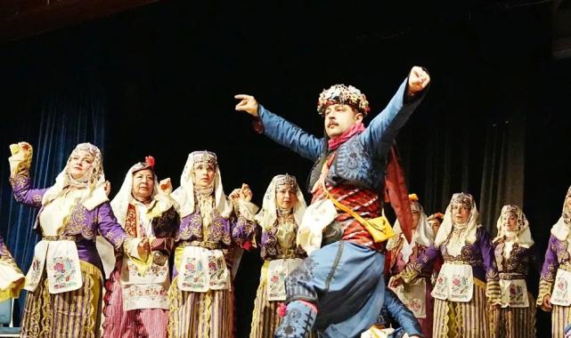 Türk Halk Müziği Liseler Arası Solo Ses İcra Yarışmasında final heyecanı