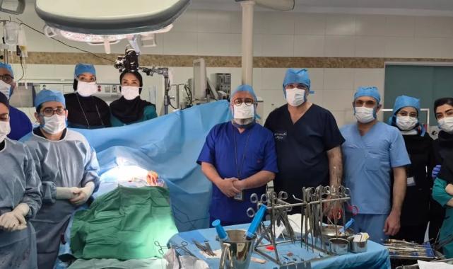 Türkiye-İran cerrahi iş birliği güçleniyor