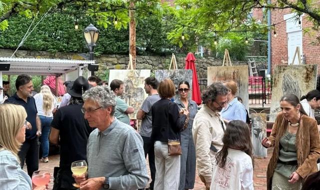 Ünlülerin fotoğrafçısı Koray Kasap’tan New Jersey’de açık hava sergisi