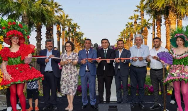 1. İzmir Balkon ve Bahçe Bitkileri Festivali başladı