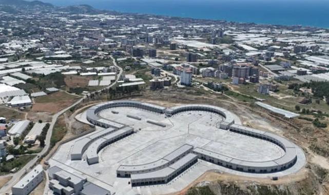 Alanya Toptancı Hali’nde sona yaklaşıldı