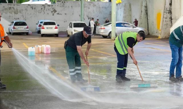 Ankara Keçiören kesim alanlarında temizliği sürüyor