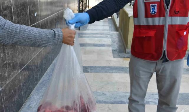 Ankara’da 3 tondan fazla et dağıtıldı