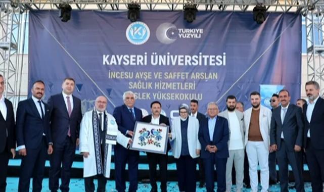 Ayşe ve Saffet Arslan Sağlık Hizmetleri Meslek Yüksek Okulu açıldı