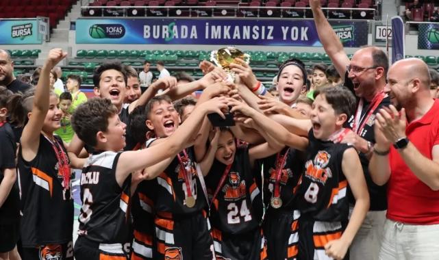 Basketbolda sezon finali Bursa’da yapıldı