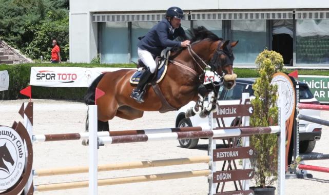 Binicilikte TBMM Kupası sahibini buldu