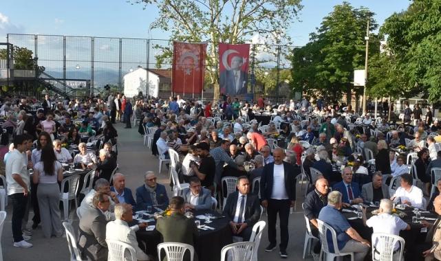 Bursa’da 157 yıllık çınar Tophane MTAL mezunlarını buluşturdu