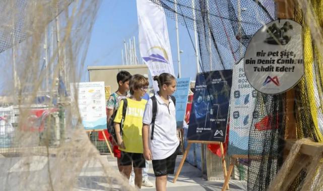 Denizden çıkan çöpler farkındalığa dönüştü