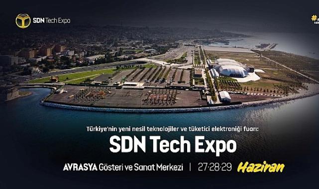 Enerji ve Tabii Kaynaklar Bakanı Bayraktar SDN Tech Expo Sahnesinde