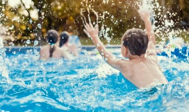 Havuz ve deniz sezonu açıldı… Boyun-bel kırığı tehlikesine dikkat!