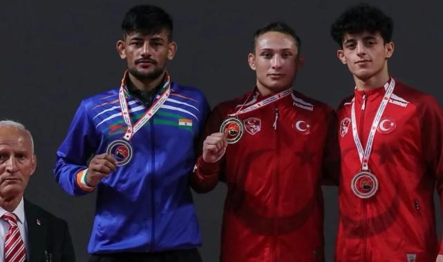 İzmir Büyükşehir Belediyesi güreşte altın çağını yaşıyor