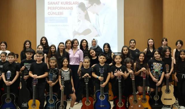 İzmir Karabağlar’da sanat dolu günler devam ediyor