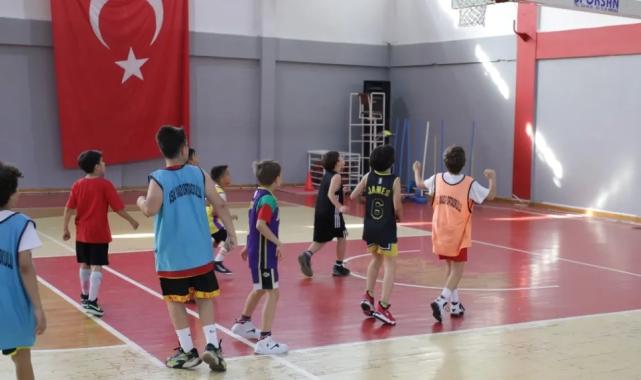 İzmir Narlıdere’de yaz kursları başlıyor