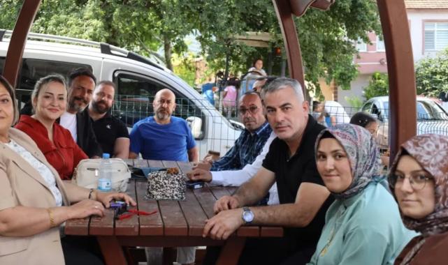 İzmit Belediyesi’nden kırsal mahallelere bayram ziyareti