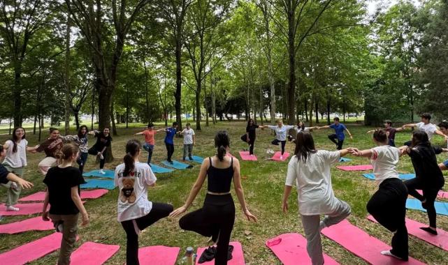 İzmit’te LGS öğrencileri sınav stresini Mindfulness ile attı