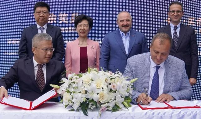 İznik ve Jingdezhen arasında tarihi iş birliği… Seramik Sanayi Birliği İstanbul’da imzalandı