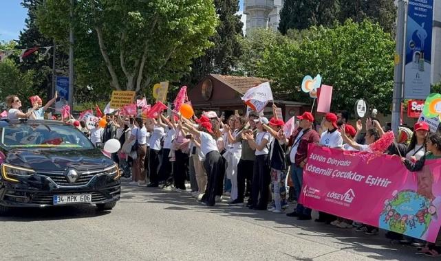 Kahraman çocuklar 5 ülkede umut yayıyor