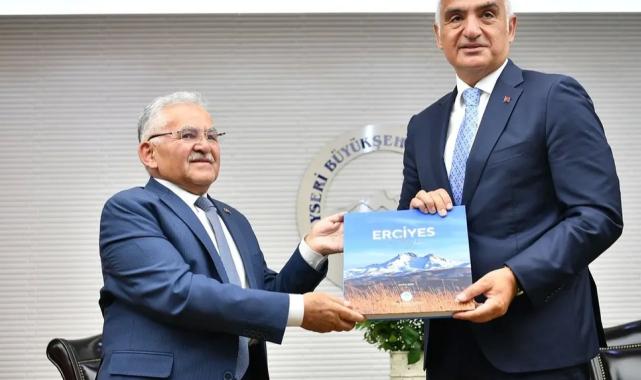 Kayseri Büyükşehir’e Ankara’dan övgü