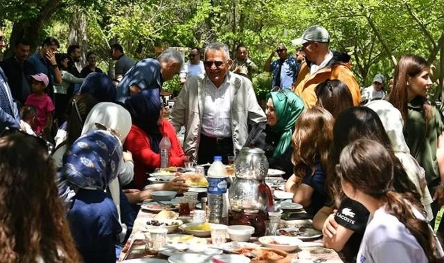 Kayseri protokolünden Soğanlı Vadisi çıkarması