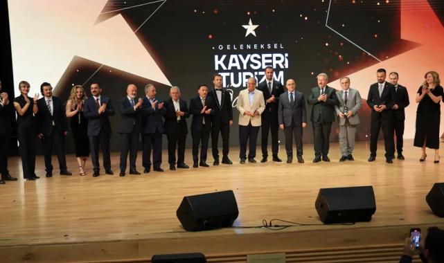 Kayseri Talas’a TAYOTED’den ‘turizme katkı’ ödülü