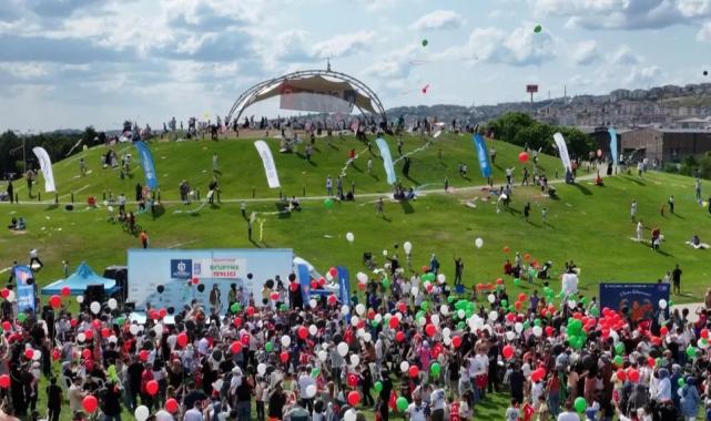 Kocaeli’de uçurtmalar gökyüzünü sardı