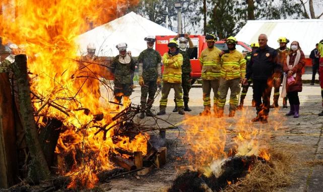 Kolombiyalı itfaiyecilere Konya  eğitimi